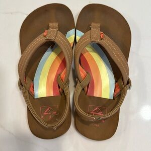 Girls Reef Rainbow sandals size 11/12 used
